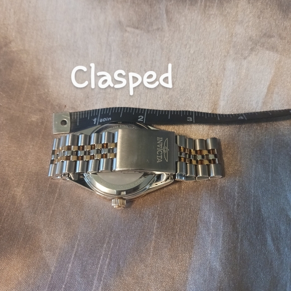 VINTAGE INVICTIA LIMITED EDITION MENS MICKEY MOUSE GOLD WATCH QUARTZ MOVEMENT. - Picture 15 of 16